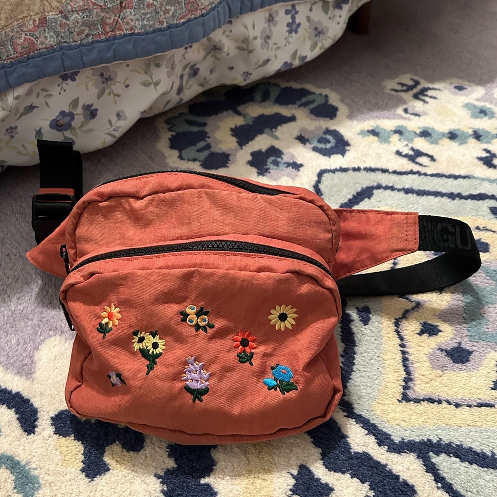Baggu burnt orange floral embroidered fanny pack